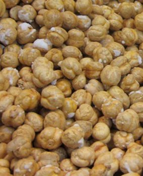 نخود-برشته-شور-درجه-یک-651x800